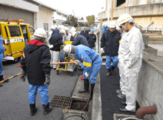 南部下水道事務所での作業見学